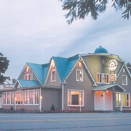 Hotel Au Vieux Bardeau Deschambault Esterno foto