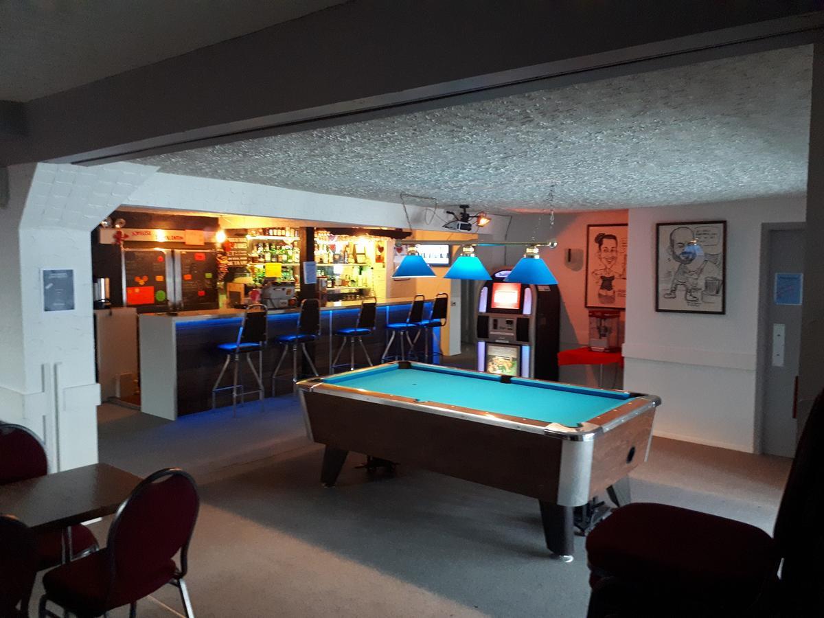 Hotel Au Vieux Bardeau Deschambault Esterno foto